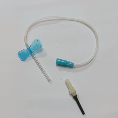 De steriele de Naaldenscalp van de Aderlijk Bloedinzameling Ader plaatst Blauwe 23G Medische Rang